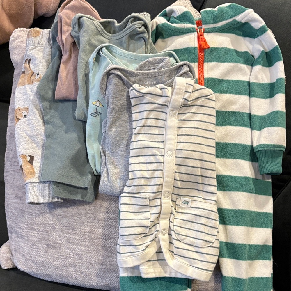 Striped Green and White Kids Onesie plus…